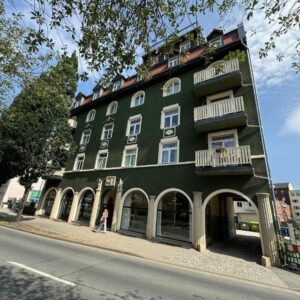 Erstbezug nach Wiederaufbau in traditionsreichem Gebäude