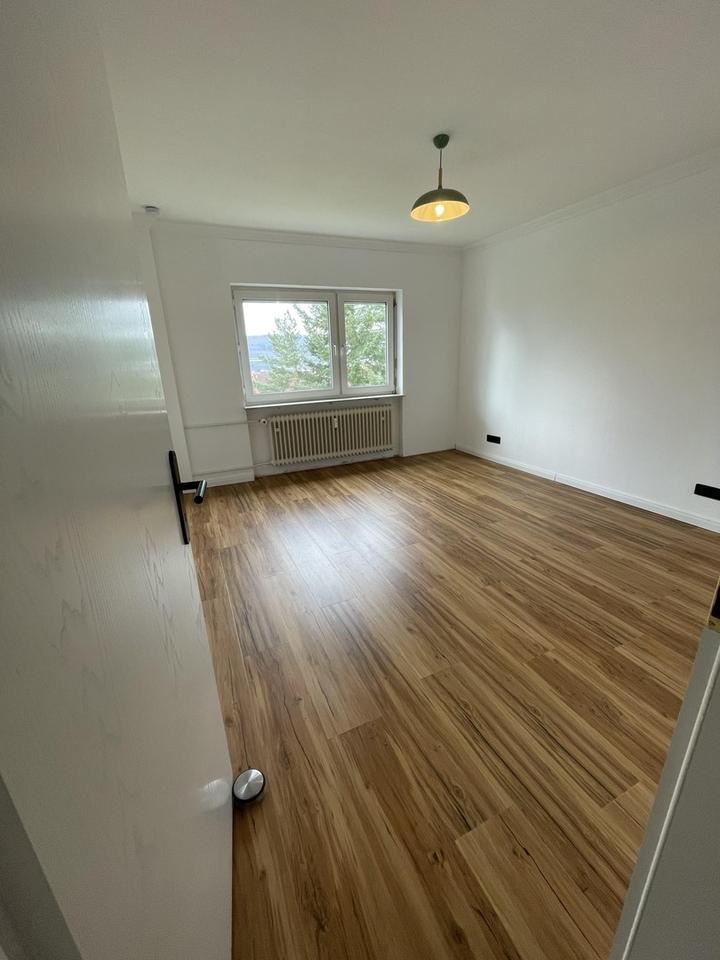 Helle 4-Zimmer-Eigentumswohnung mit zwei Balkonen in Niedernhausen - Provisionsfrei – Bild 2