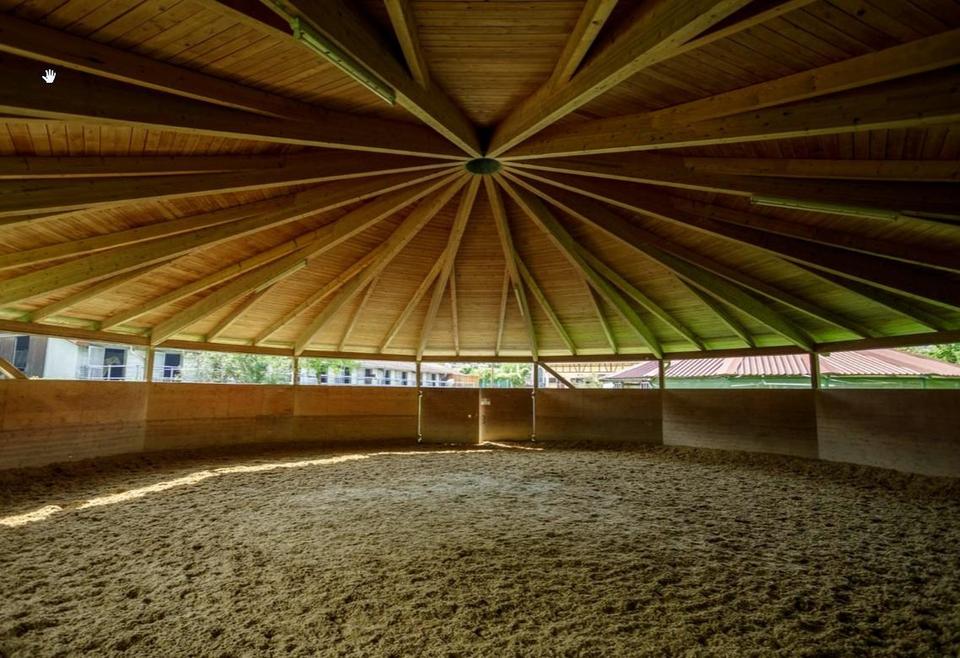 Arrondiertes Landgut mit vielseitigen Nutzungsperspektiven – Bild 18