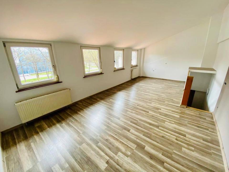 Teilmöbliertes Haus mit 55qm Garten in Schwabing – Bild 12