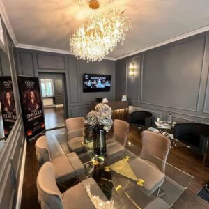 Exklusiver Beauty Salon mit Schaufenster direkt am Olivaer Platz & Ku'Damm zu verkaufen