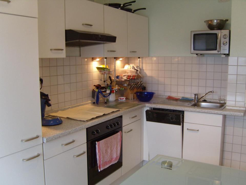 Modern möbilierte Wohnung mit Einbauküche (Köln/Bonn), Gartennutzung – Bild 2