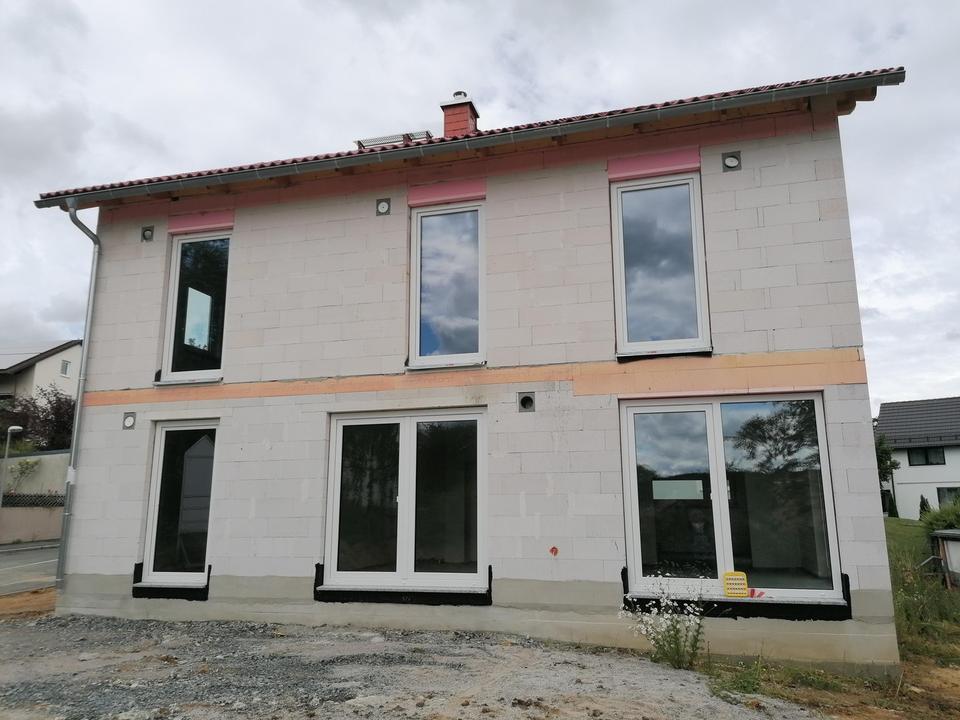 Bieterverfahren Neubau Einfamilienhaus in Hof-Krötenbruck – Bild 2