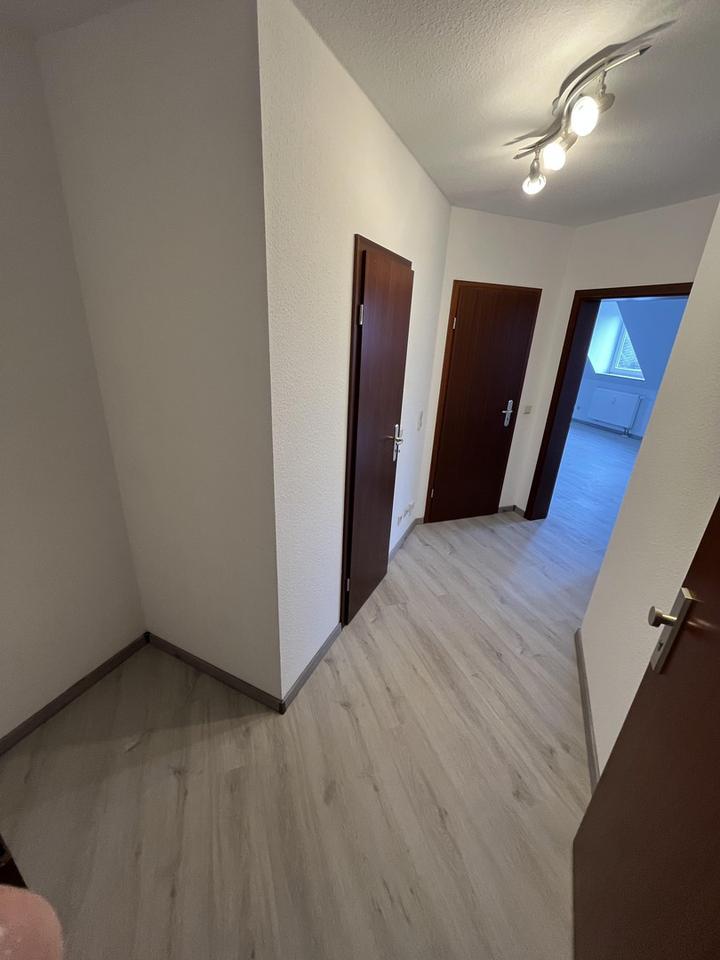 Moderne 1-Raum-Wohnung-frisch saniert – Bild 2