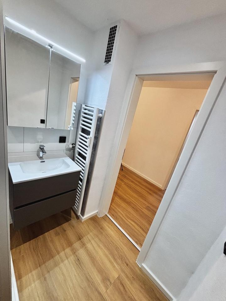 4,86% Rendite mit Traumblick: frisch sanierte 3-Zimmer-Wohnung *PROVISIONSFREI* – Bild 5