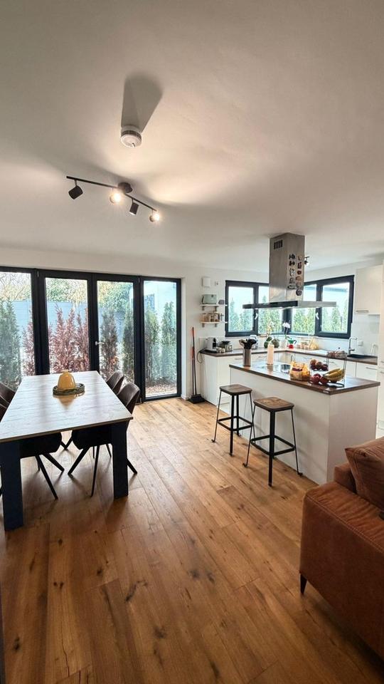 Helle 2-Zimmer-Erdgeschosswohnung mit Garten