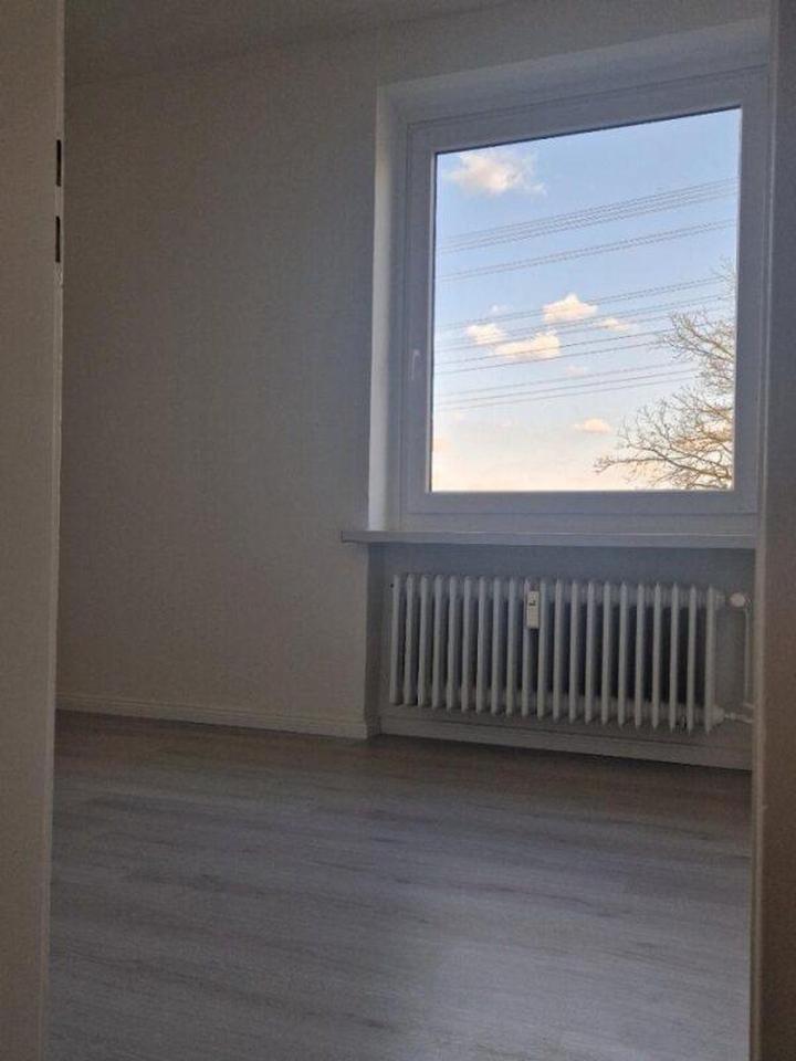 Attraktive 4 Zi.-Wohnung im schönen Rahlstedt – Bild 13