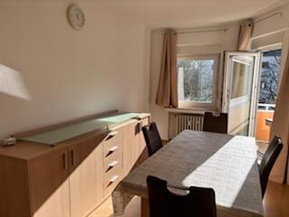 Renovierte 3-Zimmer-Wohnung mit Balkon im 2. OG in Plittersdorf – Bild 4