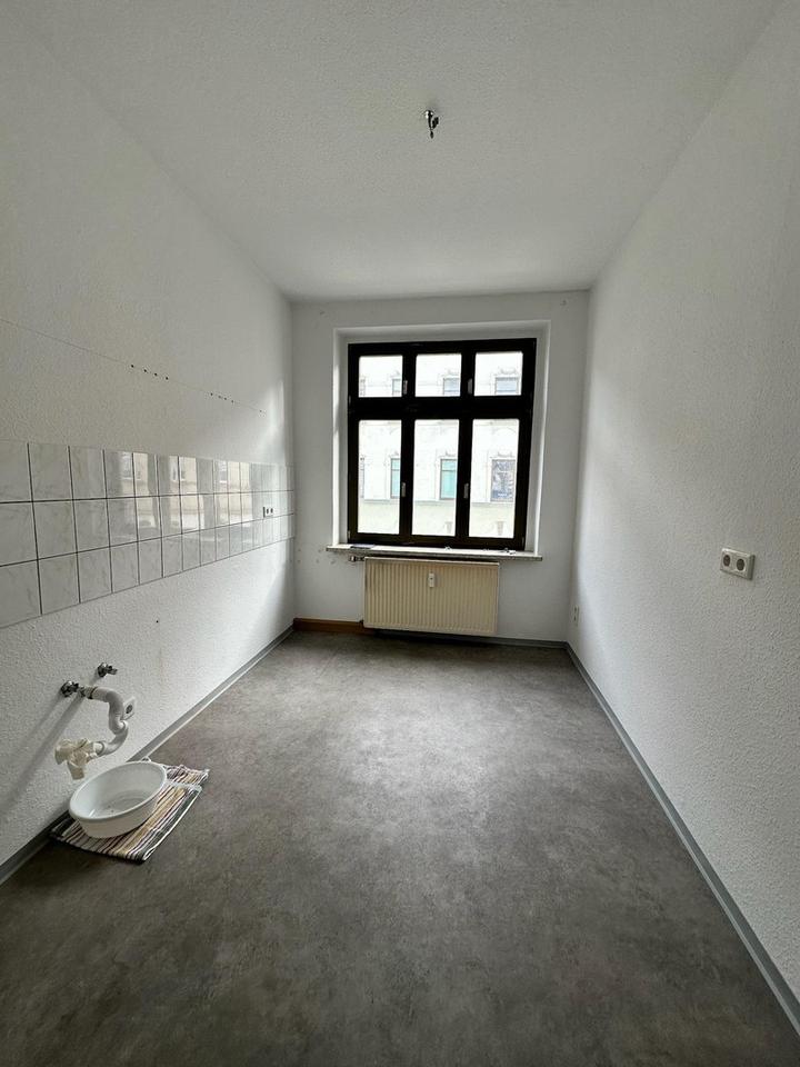 Gemütliche 2-Raum-Wohnung im Gründerzeithaus – zentral in Meerane – Bild 4