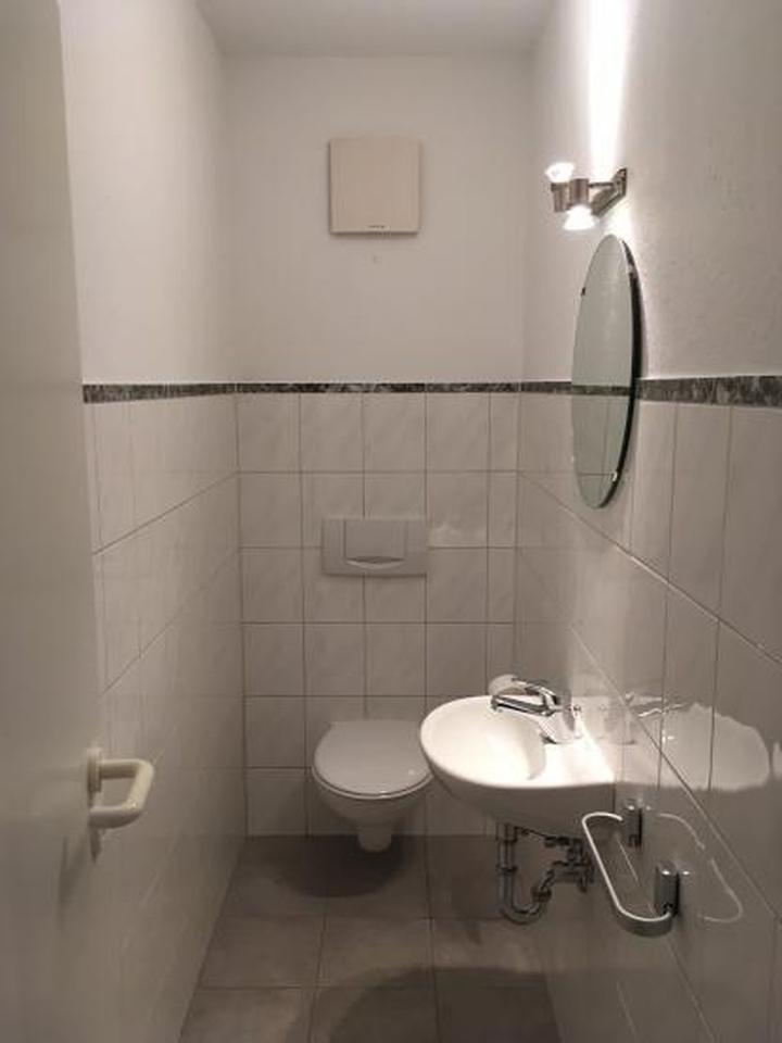 Stilvolle 3,5-Zimmer-Stadtwohnung in ehemaliger Junghans-Uhrenfabrik – Bild 7