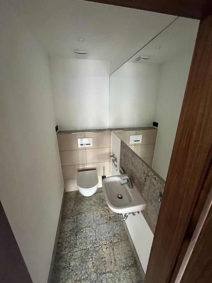 Erstbezug nach Sanierung: Großzügige Etagenwohnung – Bild 7