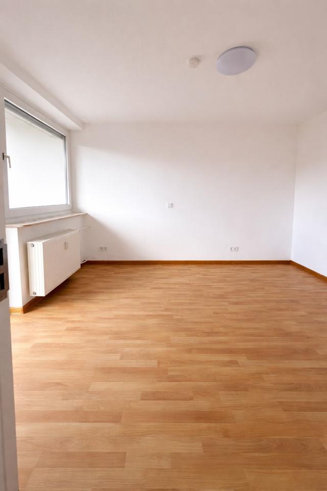 Großzügige 3-Zimmer-Wohnung mit Balkon und 2 Bädern – Warmmiete inkl. Strom & Heizkosten – Bild 2