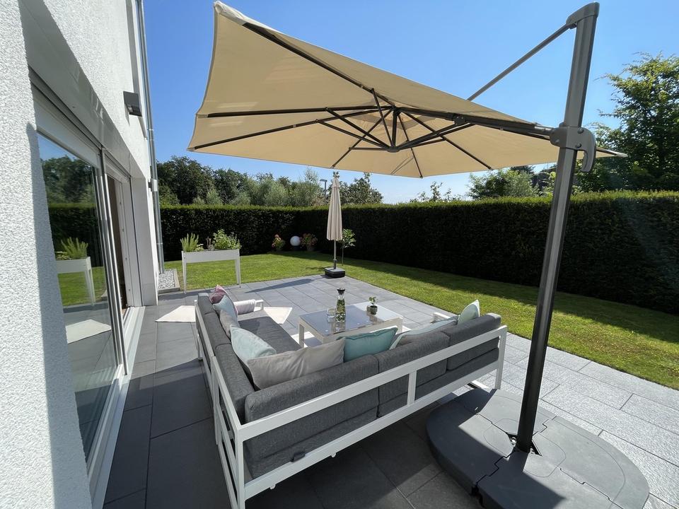 Moderne, neuwertige DHH (Effizienzklasse A) mit Einliegerwohnung - provisionsfrei – Bild 6