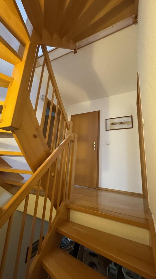 Charmantes Reihenhaus mit Garten in 08280 Aue + Garagen – Bild 10