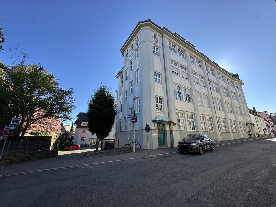 Stilvolle 3,5-Zimmer-Stadtwohnung in ehemaliger Junghans-Uhrenfabrik