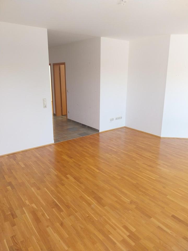 3-Zimmer Erdgeschosswohnung in Volkach Kirchberg ruhige Lage Garten – Bild 14