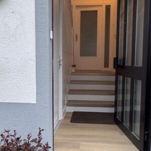 Freistehendes und gepflegtes Stadthaus mit großzügigem Garten