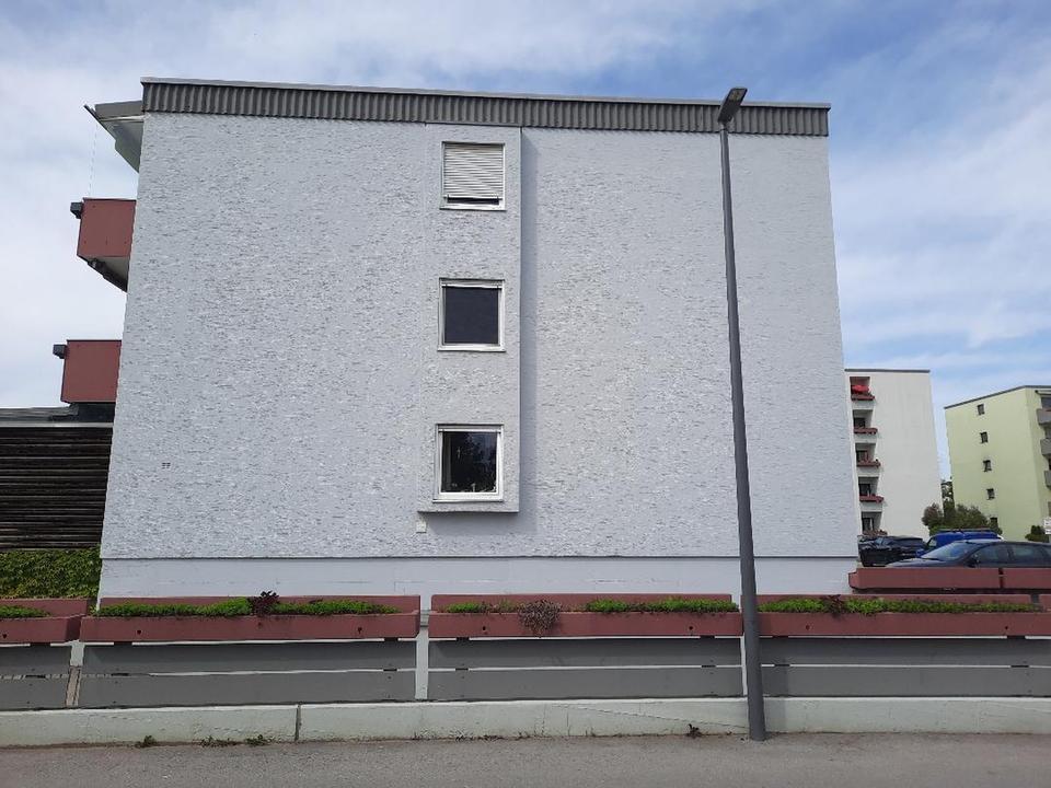 Charmante 4-Zimmer-Wohnung mit separater Wohnküche und zwei Bädern in Rosenheim zu verkaufen – Bild 25