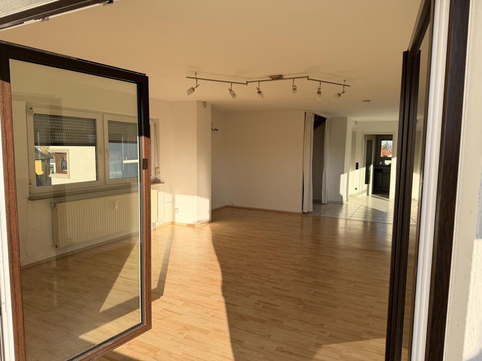 Bezugsfertige Penthouse-Maisonette-Wohnung im Herzen von Geislingen – Bild 12