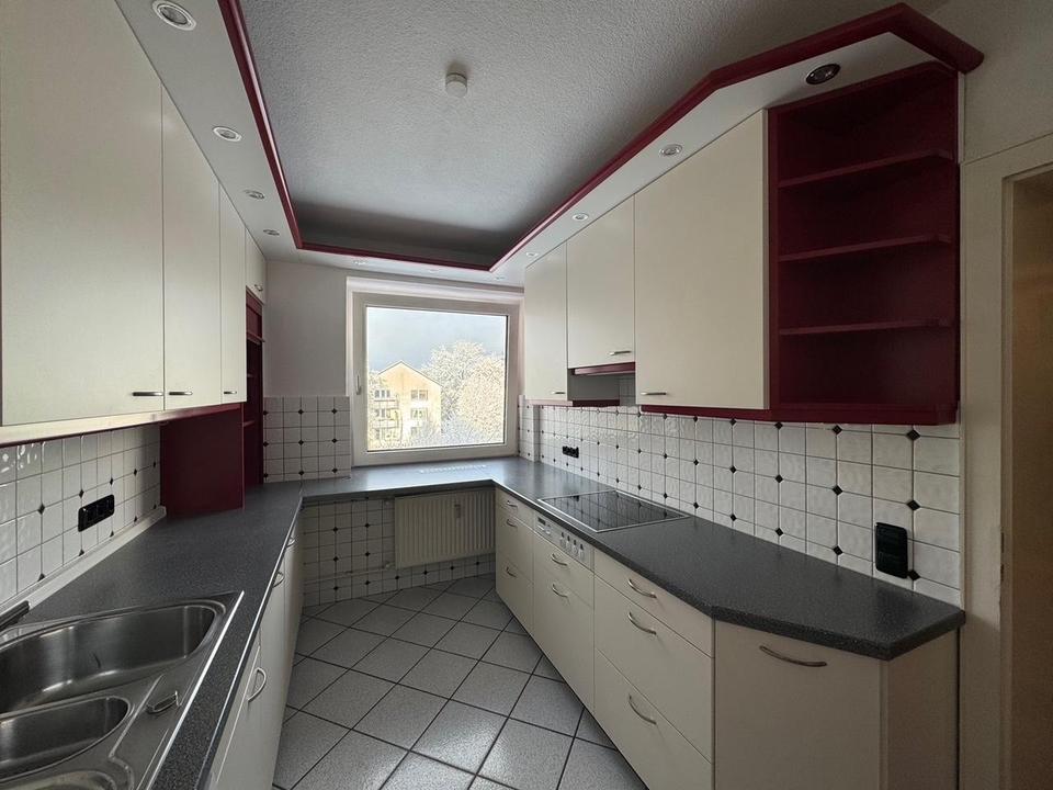 Solide Kapitalanlage: vermietete Etagenwohnung (Staffelmietvertrag), provisionsfrei – Bild 8