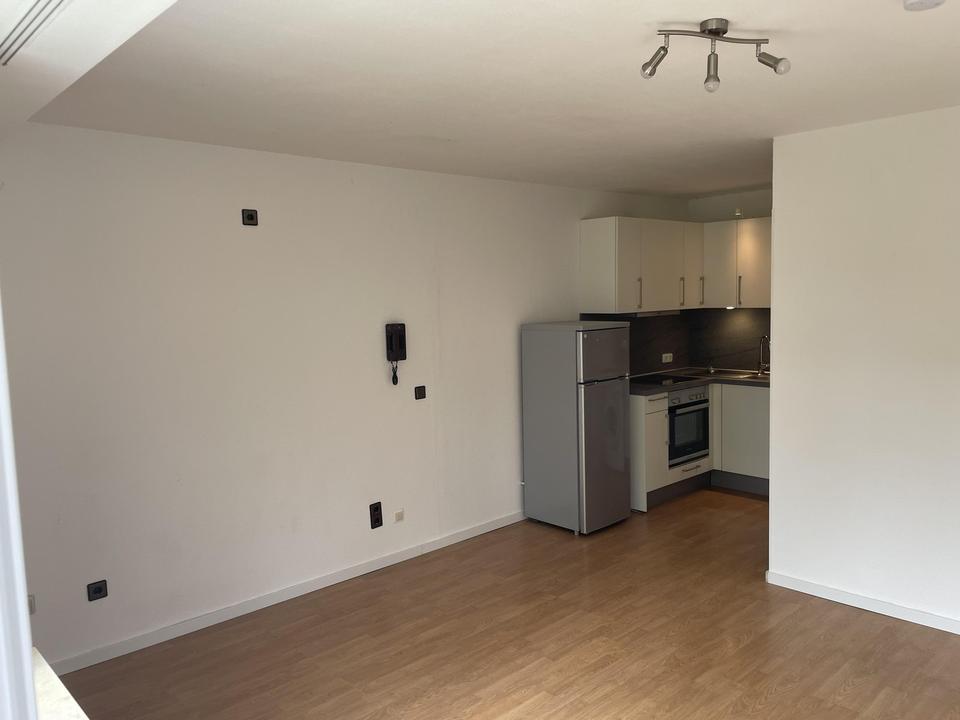 1 Zi.Wohnung mit Einbauküche u. Bad/WC in Hösbach-Ort – Bild 8