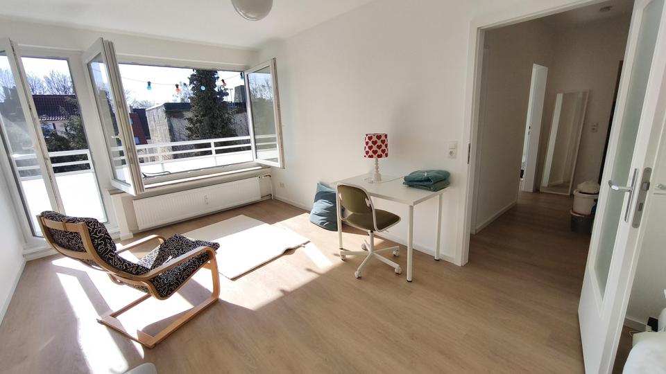 Bremen Walle: Frisch sanierte 2-Zi.-Wohnung mit großem Balkon & Top-Rendite (~5%)