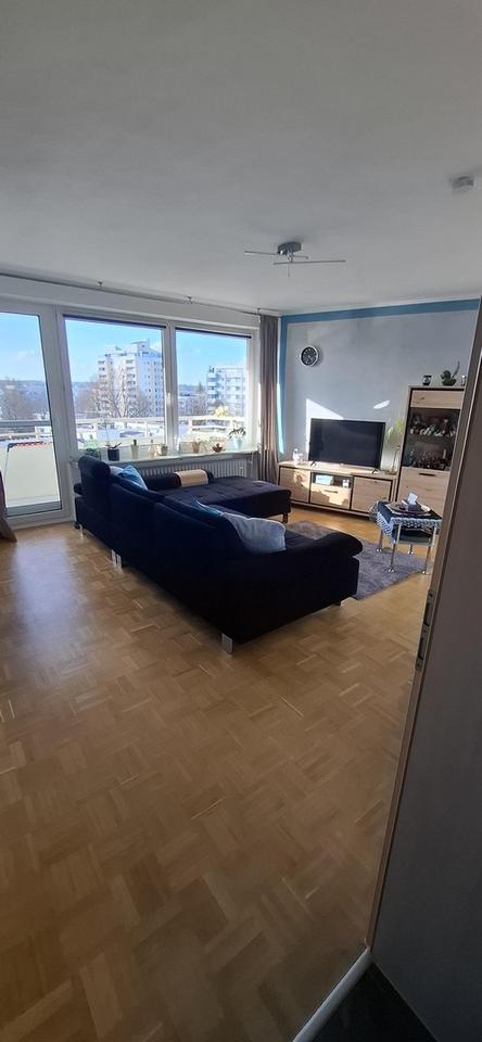 Helle 3-Zimmer-Wohlfühloase mit modernem Flair & Balkon