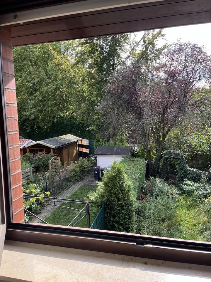 Charmantes Reihenhaus (5Z, neue EKB, 2 Bäder, GästeWC, Garten, Garage