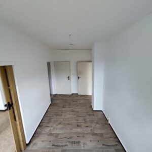 renovierte 1,5 Zimmerwohnung / Küche / Diele / Bad in Bad Sülze zu Vermieten