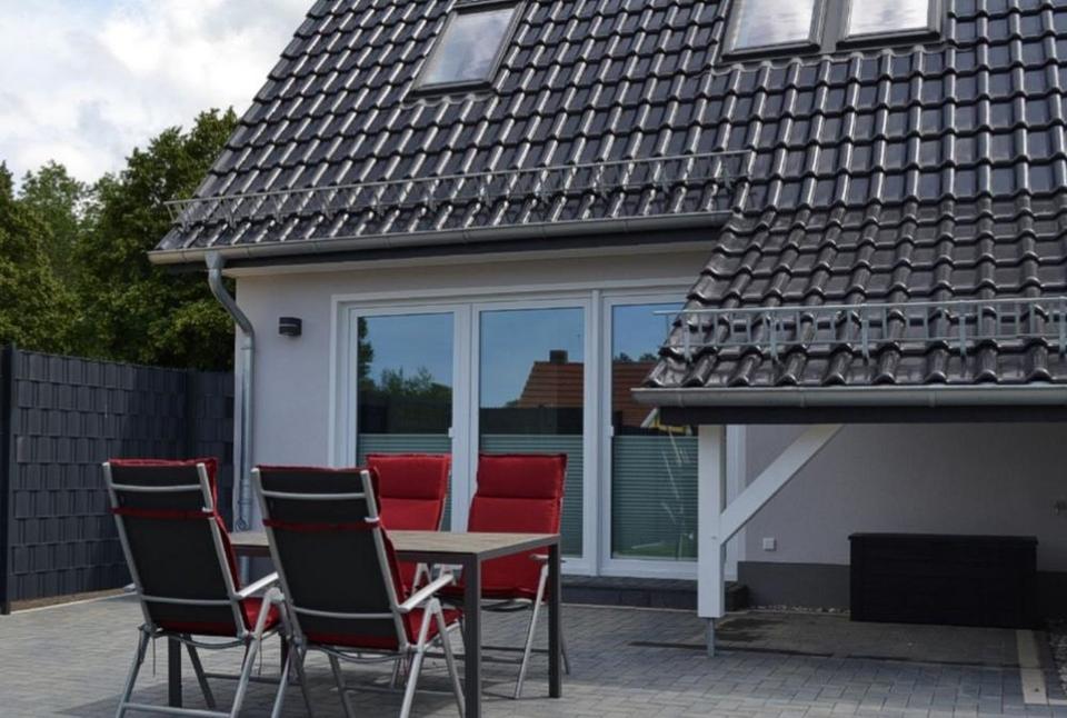 Charmante Doppelhaushälfte nahe der Ostsee – möbliert, modern & bezugsfertig! – Bild 3