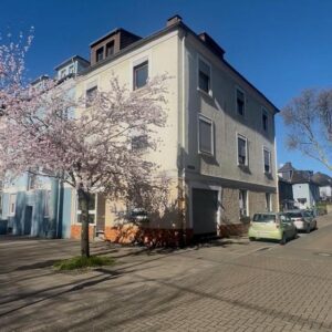 Wohn- und Geschäftshaus 299m2 Wohn- und Gewerbefläche für  1.050 EUR / m2