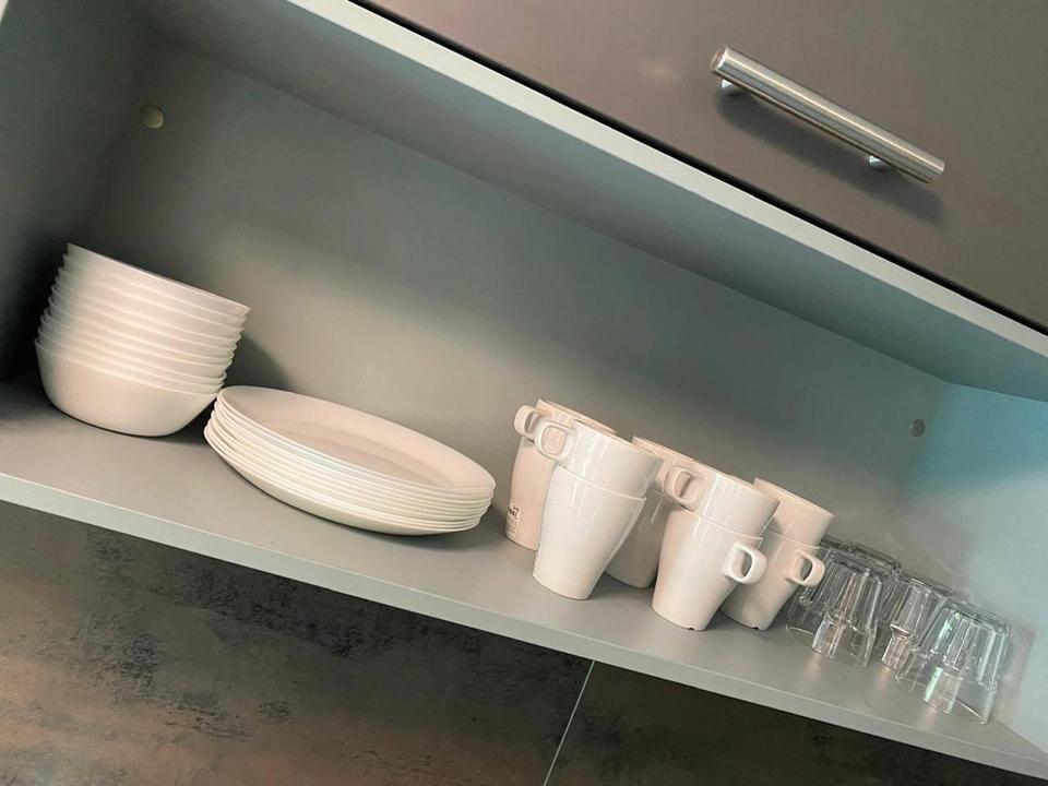 Teilmöbliertes Haus mit 55qm Garten in Schwabing – Bild 16