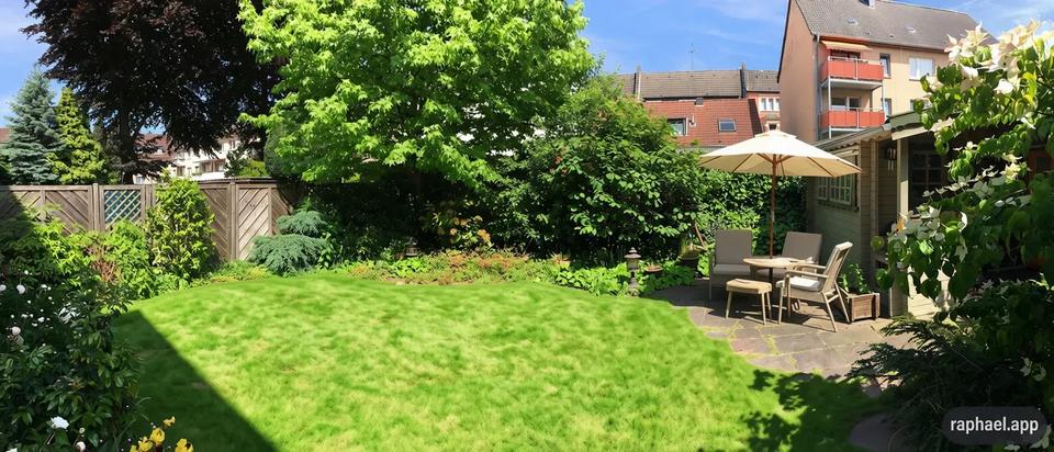 Stadtwohnung mit Garten, Garage und Wellnessbereich – Bild 2