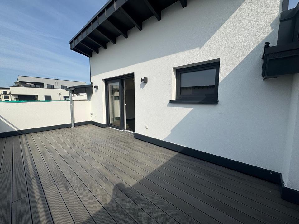 Neubau Pentwohnung schönen Terrasse und 2-Zimmer – Bild 11