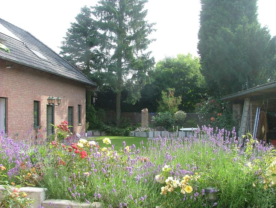 Besondere Gelegenheit Wohnhof in Nettetal zu kaufen - 4 Einfamilienhäuser – Bild 2