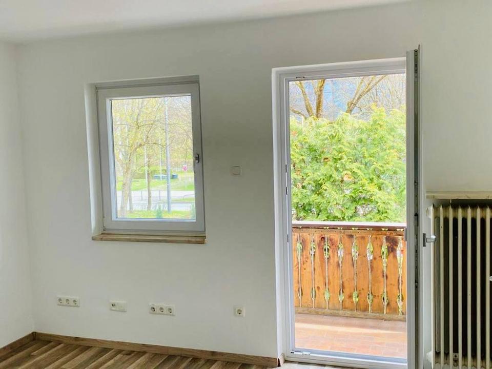 Teilmöbliertes Haus mit 55qm Garten in Schwabing – Bild 9