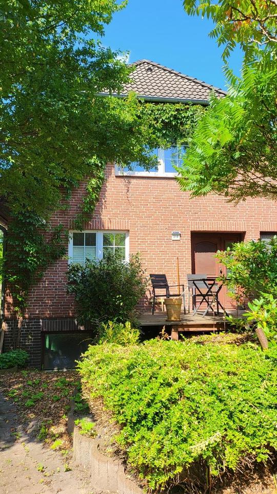 großzügige Doppelhaushälfte - ideal für Familien mit Kindern – Bild 2