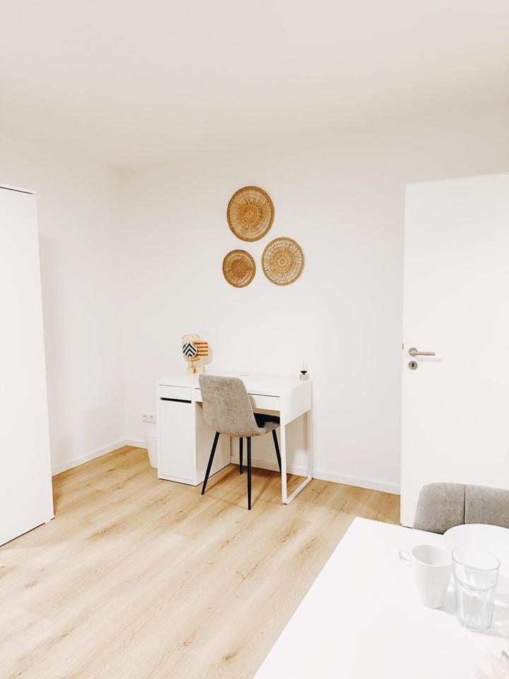 Helles Apartment mit Terase (Frisch saniert + Vollmöbliert) – Bild 3