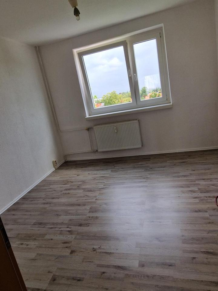 JOBCENTER zahlt Ihre Miete in Halberstadt 4-Raum 77 m² – Bild 3