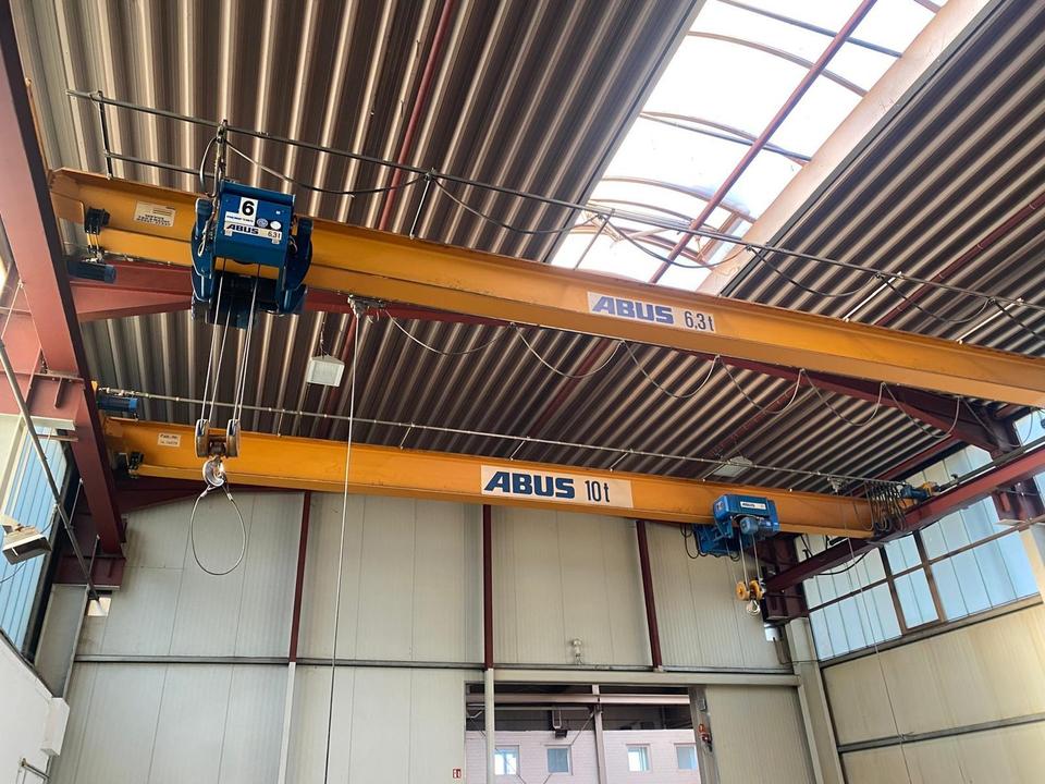 Gewerbehalle mit Portalkran und Bürofläche! – Bild 2