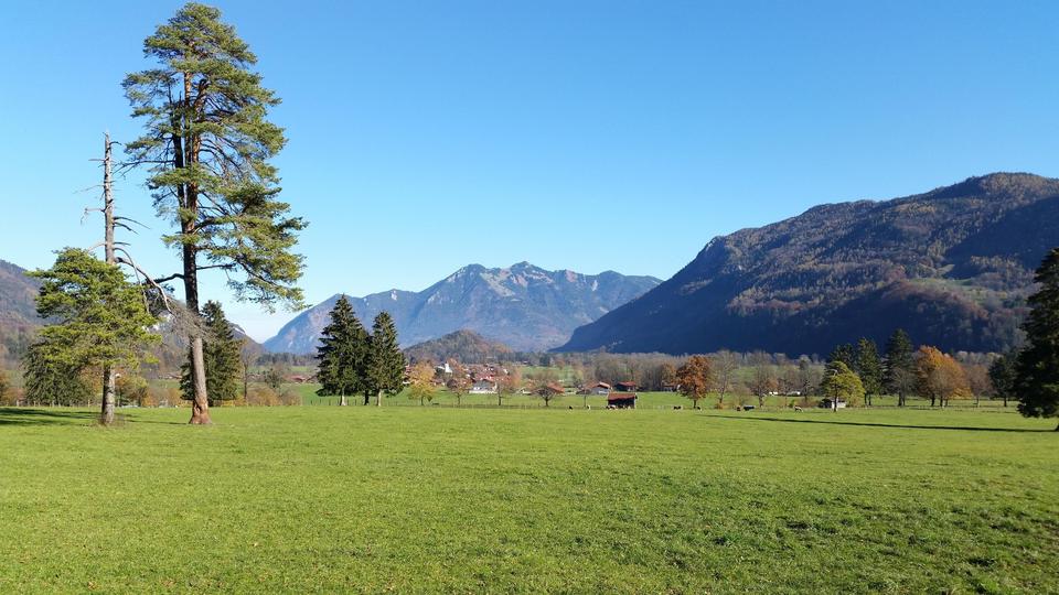 Ihr Ferienhaus im Chiemgau, Natur, Berge, Chiemsee ! Reserviert bis 17.04.2026 ! – Bild 12