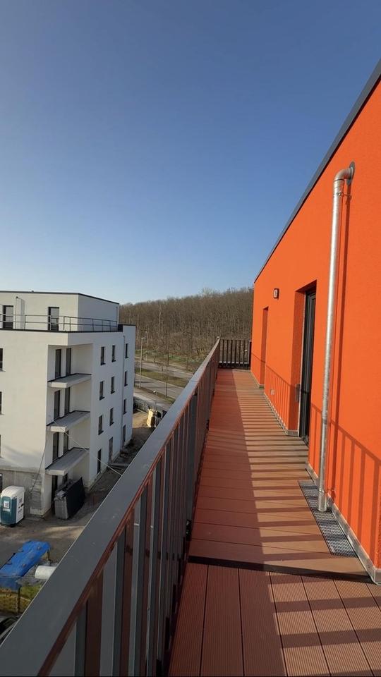 Traumhafte 4 Zimmer Wohnung mit Dachterrasse, Klimaanlage, Jalousie, B16 – Bild 9