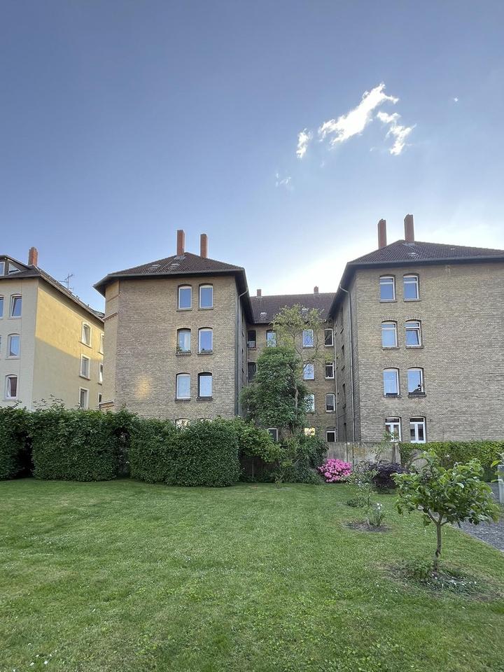 Liebevoll gepflegtes Gründerzeithaus mit 12-Parteien – 720 m² – Bild 10