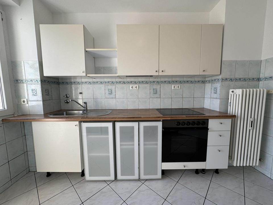 Charmante, großzügige 2-Zimmer-Wohnung mit Balkon in bester Lage auf der Berger Straße. – Bild 5