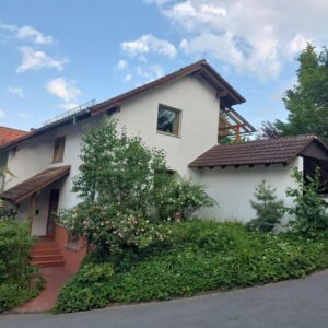 1 Familienhaus mit Einliegerwohnung & Gartensauna in ruhiger Ortsrandlage in Ober-Beerbach