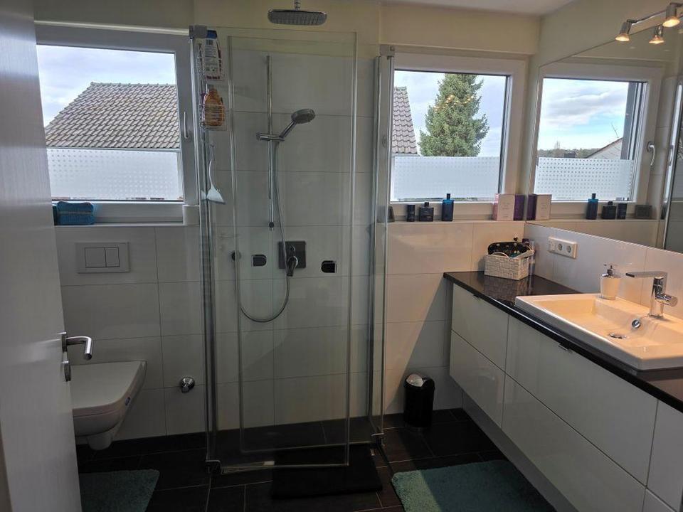 4 Zimmerwohnung mit ausgebautem Dachgeschoss incl. Garage in 4-Parteienhaus in Bonn-Lengsdorf – Bild 8