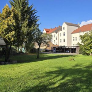 3-Zimmer-Wohnung mit Garten + Carport im EG in Strelitz-Alt