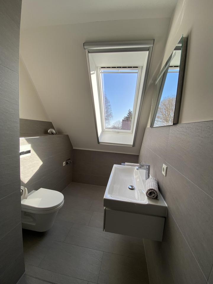 Charmante Doppelhaushälfte nahe der Ostsee – möbliert, modern & bezugsfertig! – Bild 18