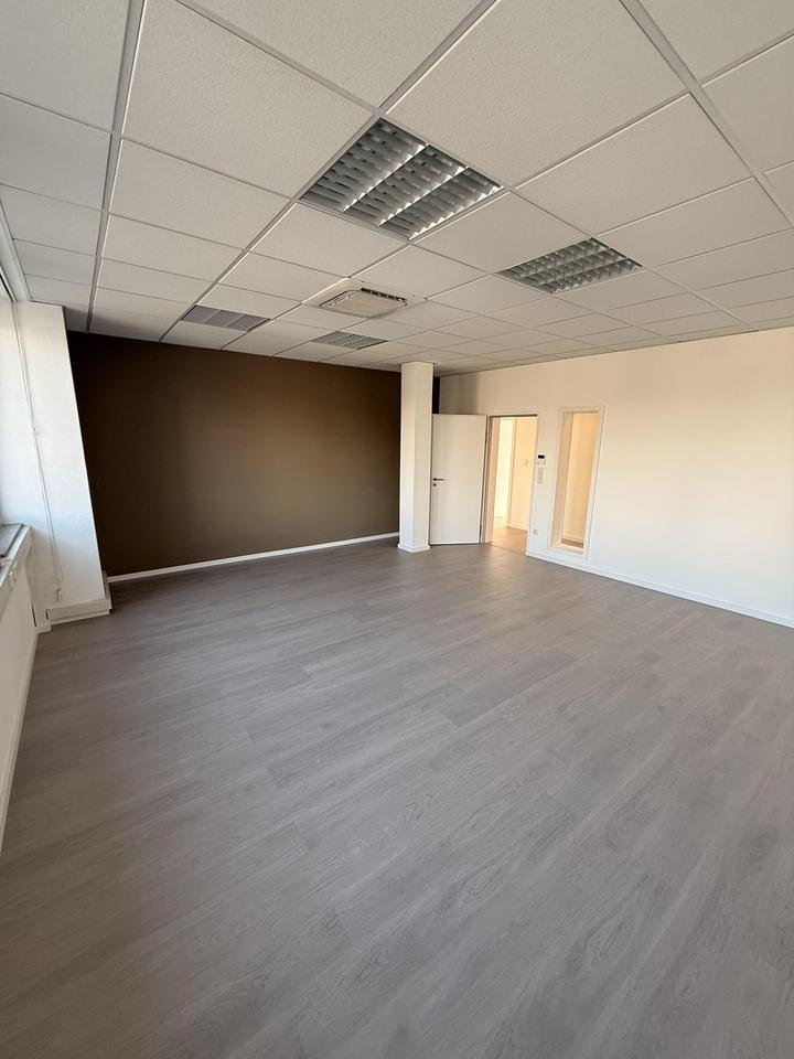 Gewerbliche Büro- / Praxisfläche - 461,5 m² - Mietobjekt – Bild 6
