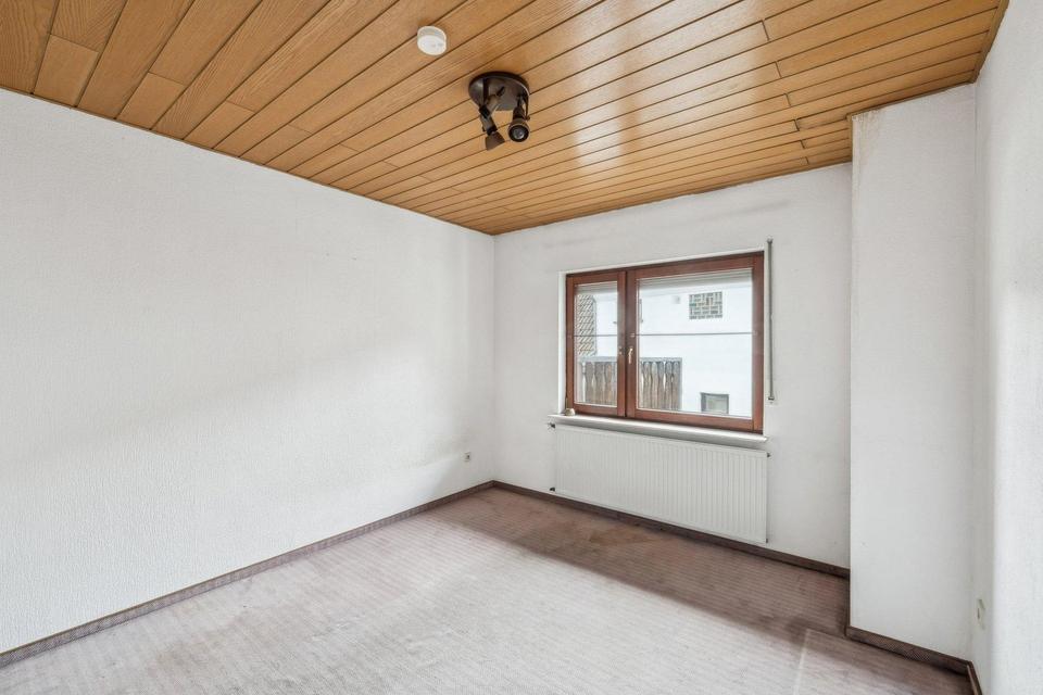 2-Familienhaus mit flexiblen Nutzungsmöglichkeiten – Bild 18